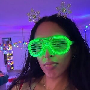 Meet your Posher, Ariel